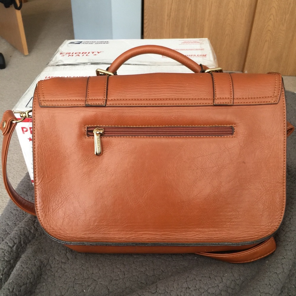 Purse - Picture 2 of 6